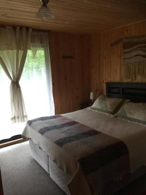 Casa de férias Agradable Inserta En Bosque Nativo