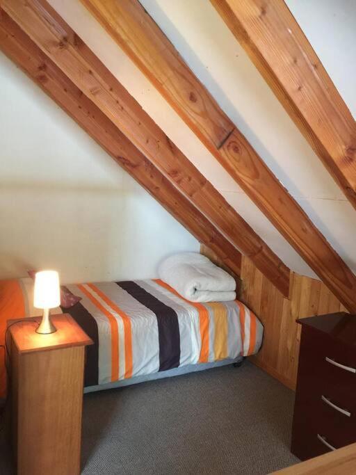 Agradable Inserta En Bosque Nativo Casa de férias Pucón